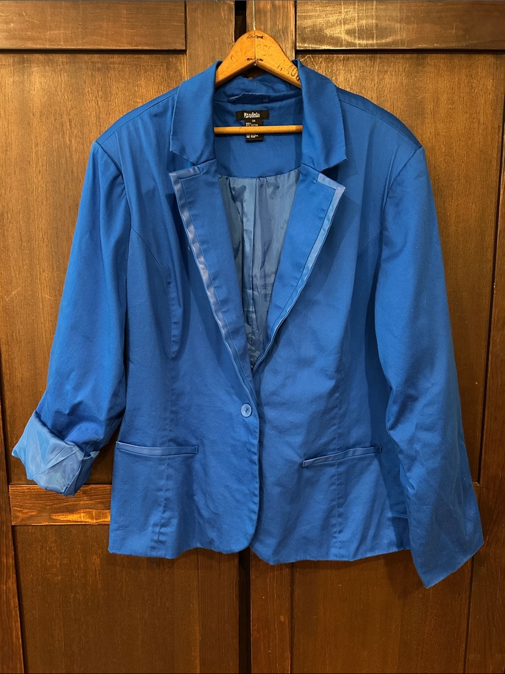 Manifesto • women’s Suit Blazer • jacket • coat